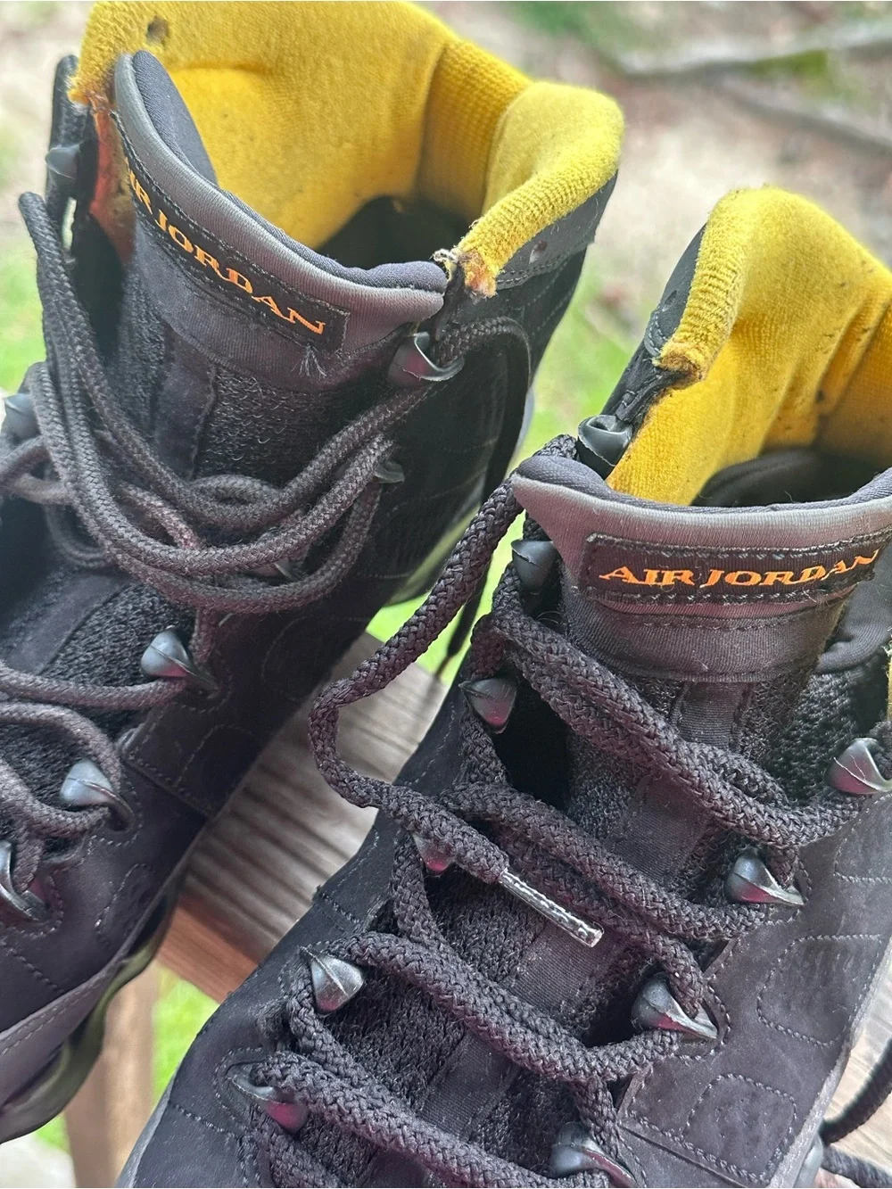 Air Jordan 9 Men's Black and Yellow Mid-Top Sneakers
